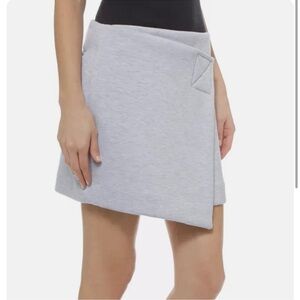 Like new Marc Jacobs Mini Skirt